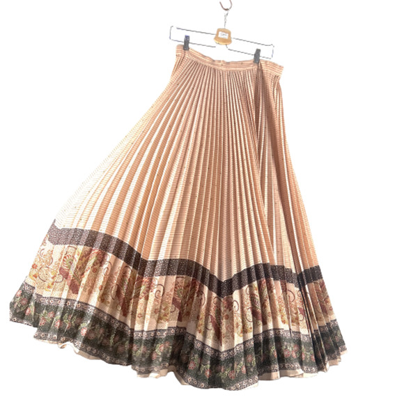 Elissa of California Dresses & Skirts - Vintage 70s Elissa of California Bohemian Maxi Skirt Size 16 Vintage